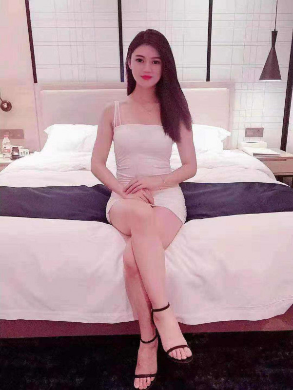 深圳布吉老街附近露露